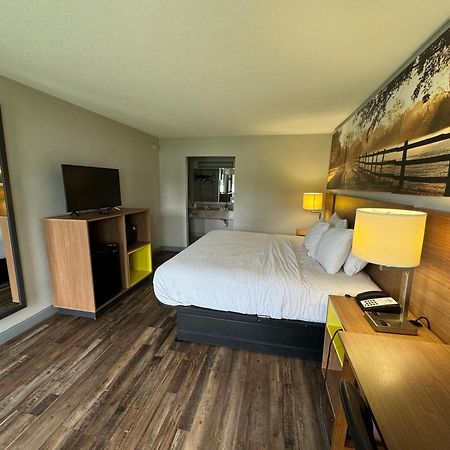 Rodeway Inn Owensboro Buitenkant foto