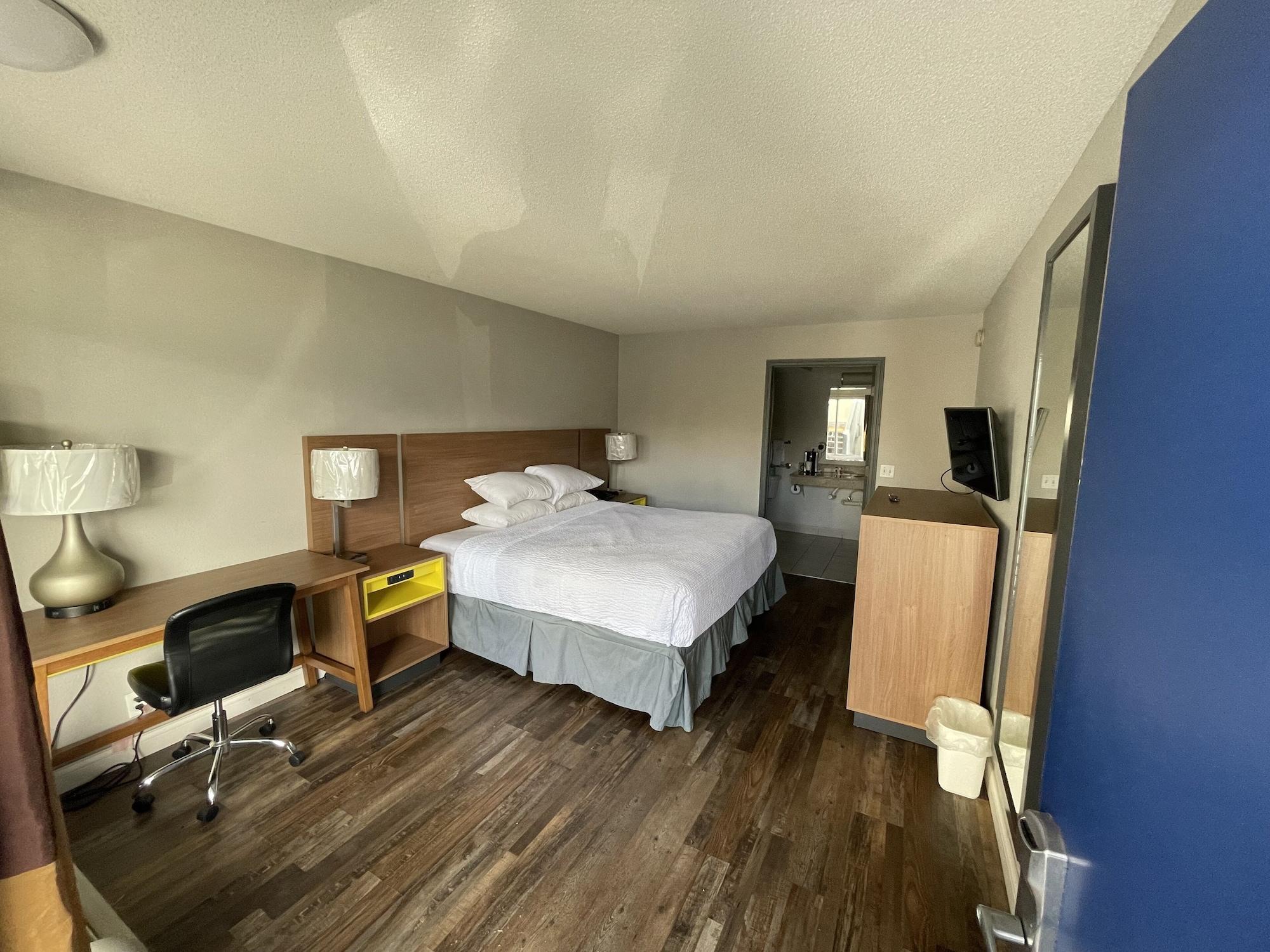 Rodeway Inn Owensboro Buitenkant foto