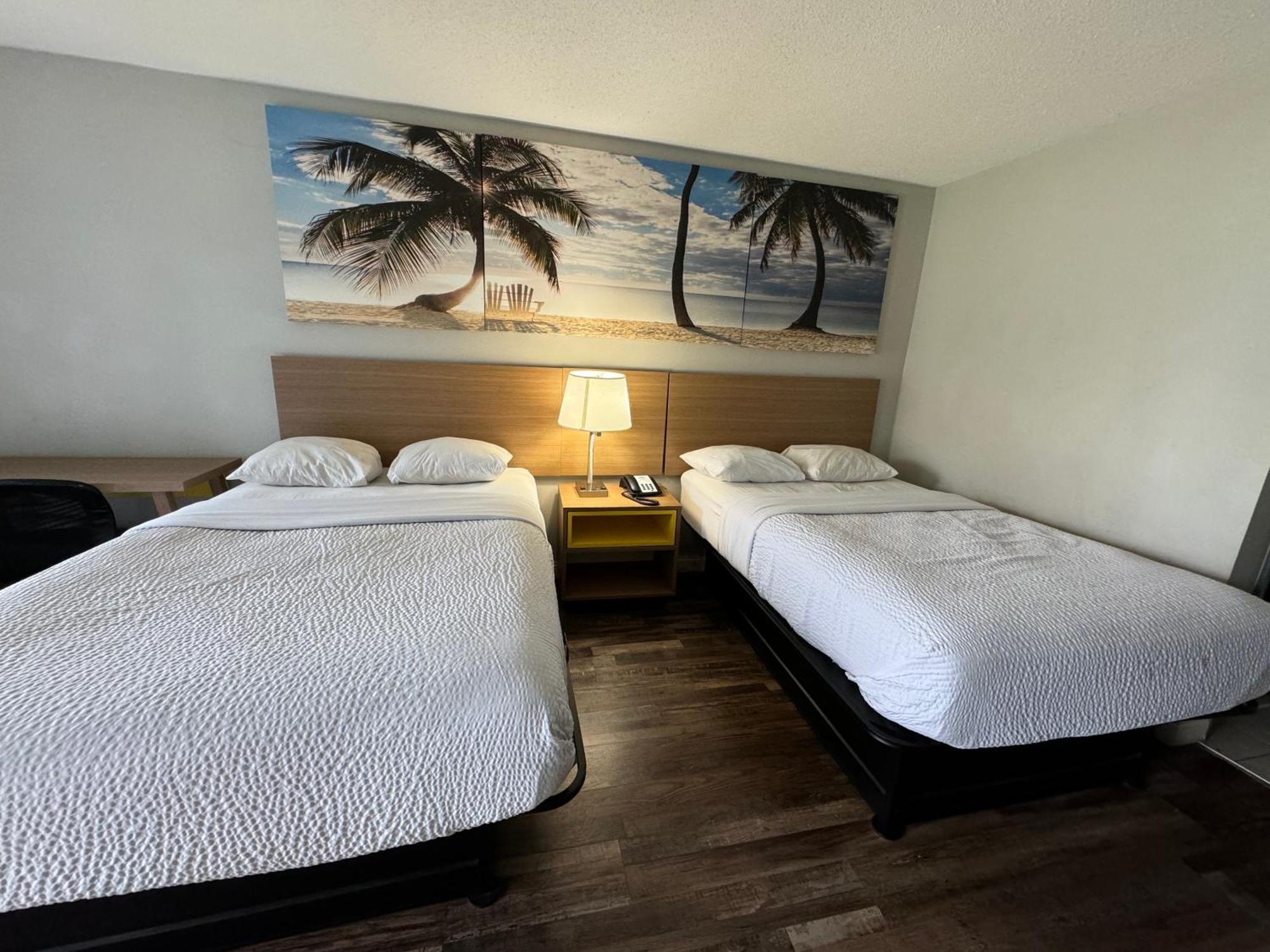 Rodeway Inn Owensboro Buitenkant foto